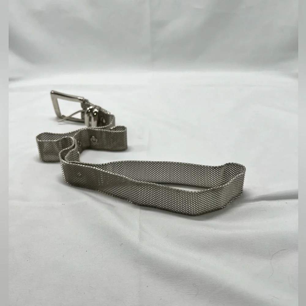 Vintage Size Small Silver Tone Metal Mesh Grommet Belt